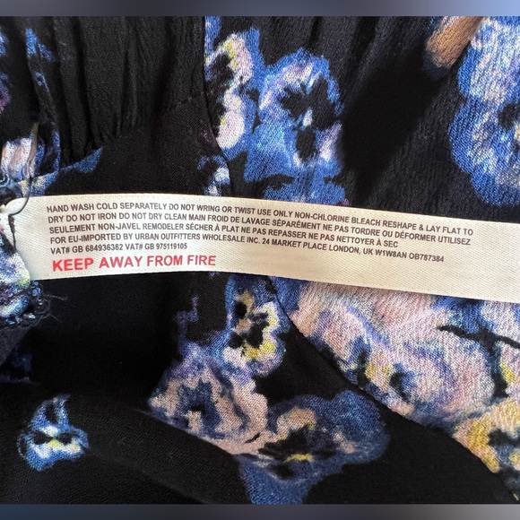 FREE PEOPLE / Size XS/ “Forties Feels” Black Floral Printed Boho Bodysuit - Picture 14 of 15